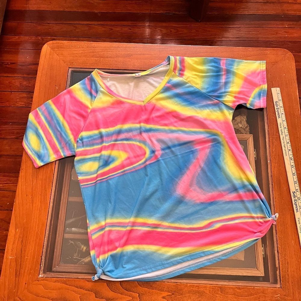 Chic Yea XL Tie Dyed Super Fun T-Shirt Space look